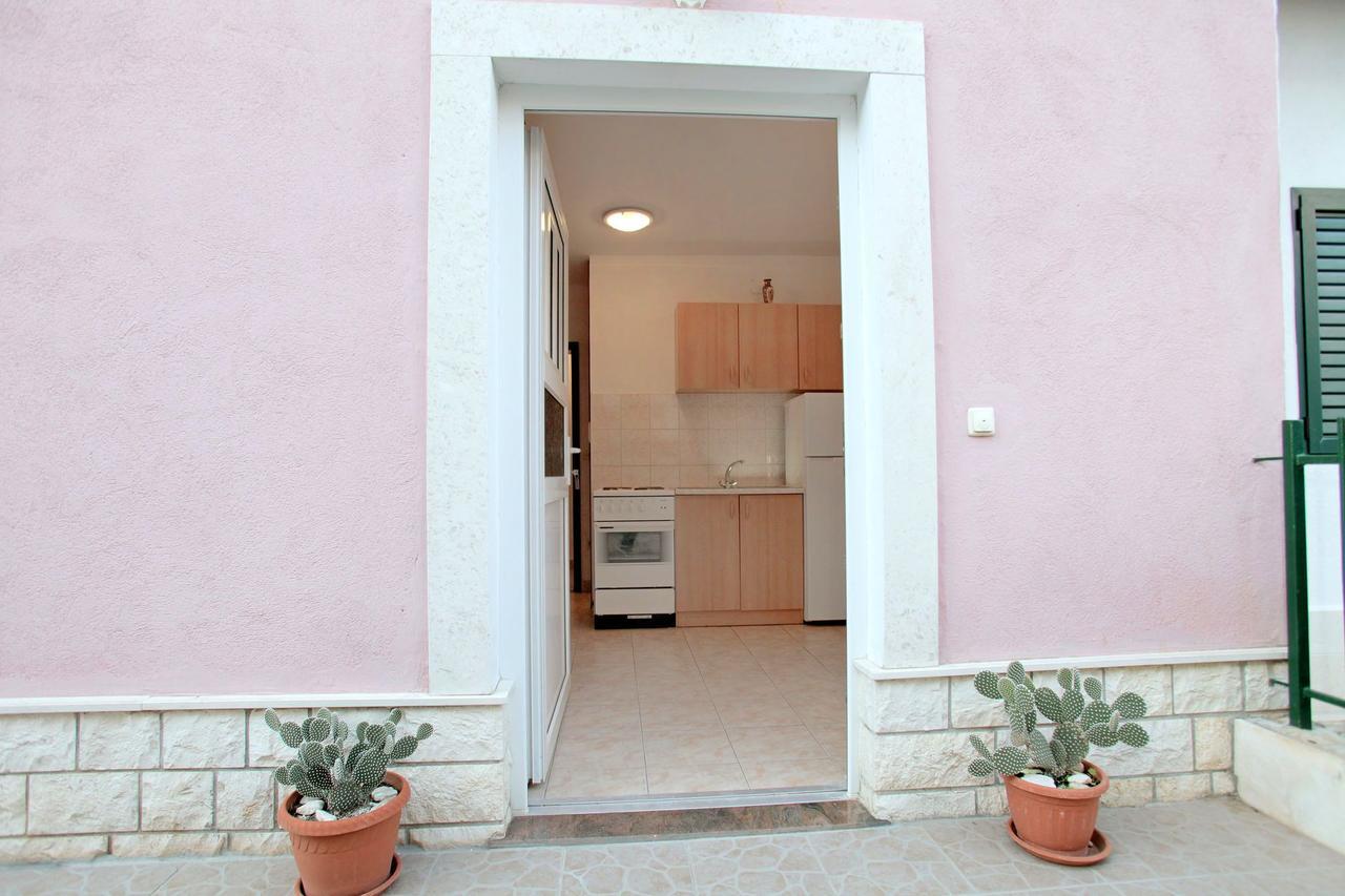 Apartments Iva Trogir Eksteriør billede