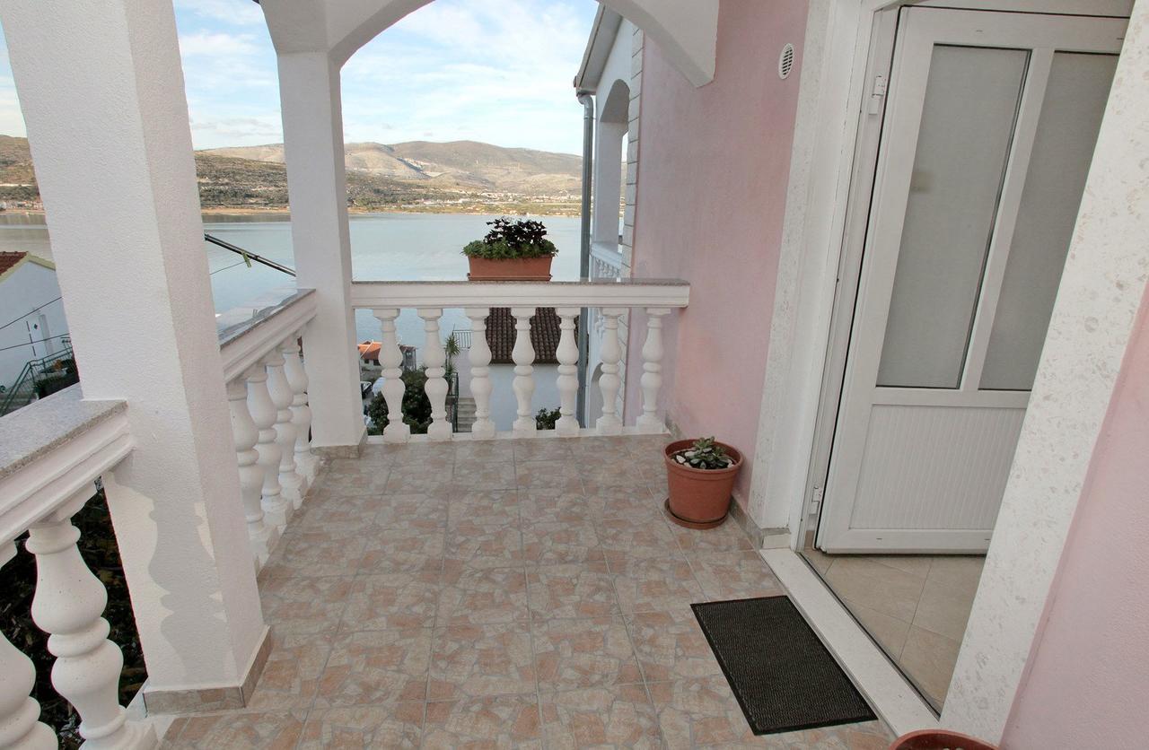 Apartments Iva Trogir Eksteriør billede